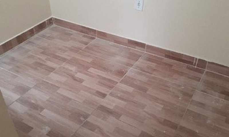 Casa Com 2 Quartos E...