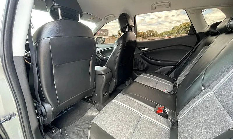 Chevrolet Tracker Lt...