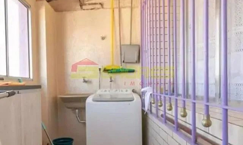 Sobrado Com 04 Dormi...