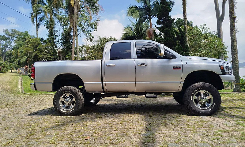 Dodge Ram 2500 Tropi...