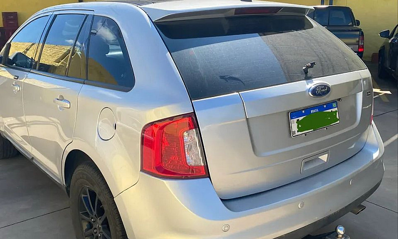 Ford Edge Limited 3....