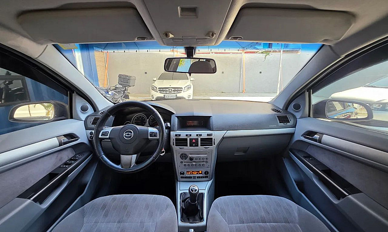 Chevrolet Vectra Ele...