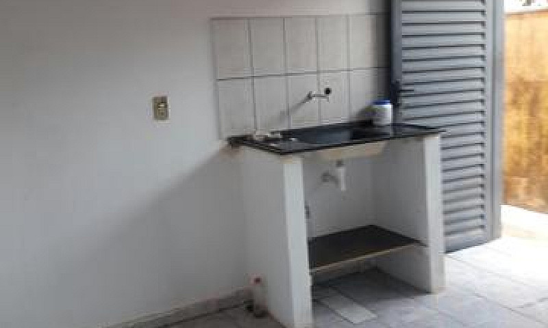 Quarto Para Moças...