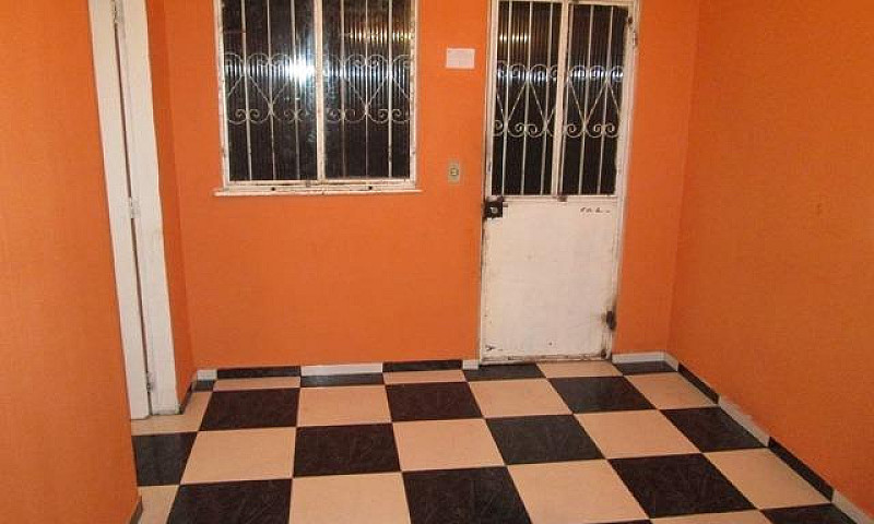 Quitinete Com Garage...