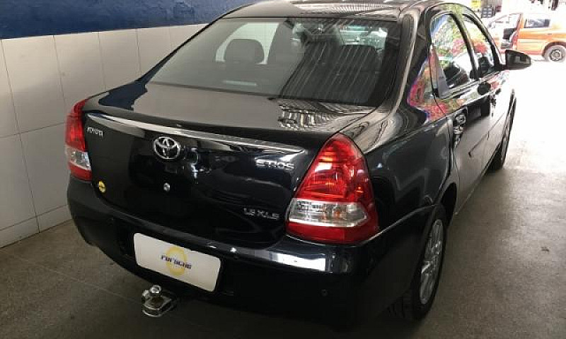  Toyota  Etios 1.5 X...