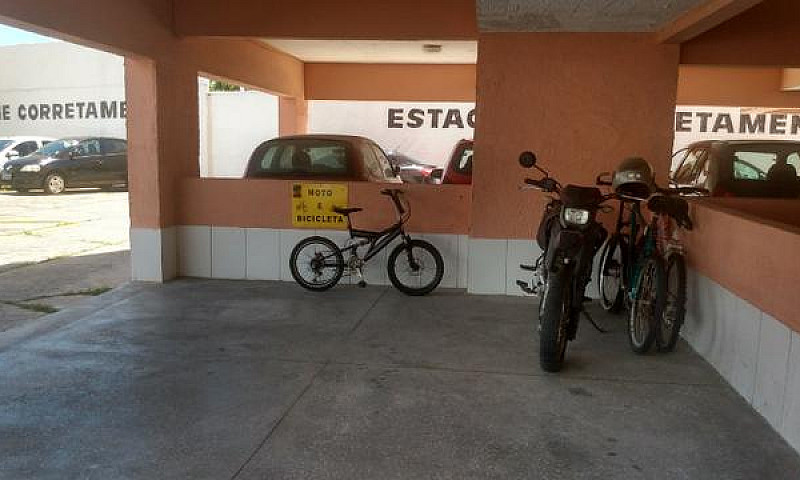 Apartamento Quarto E...