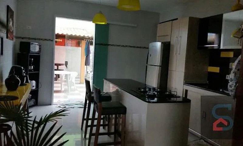 Casa De Condomínio 3...