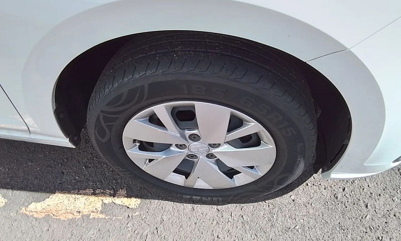 Volkswagen Polo 2024...