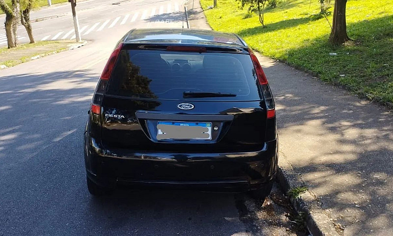 Ford Fiesta 1.0 8V F...