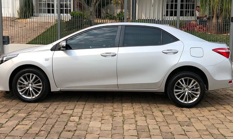 Corolla Xei 2.0 2015...