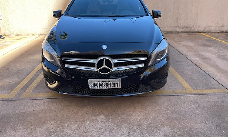 Mercedes-Benz A 200 ...