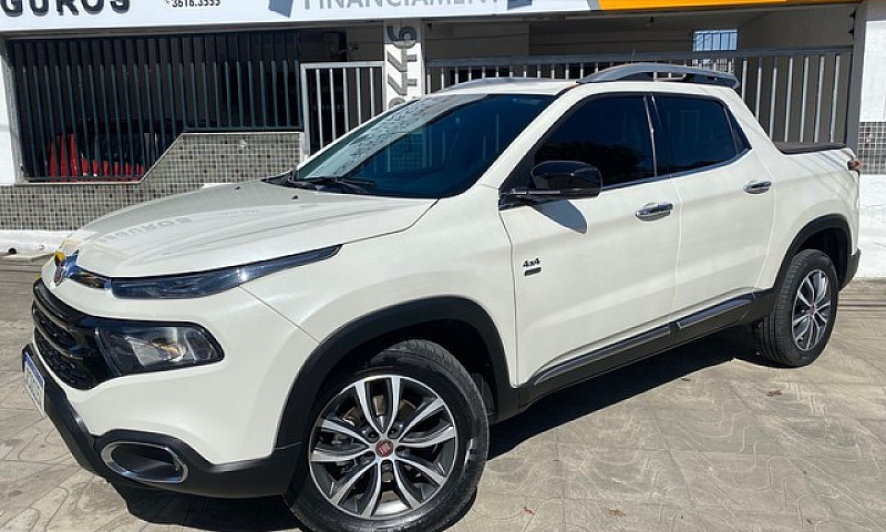 Fiat Toro Volcano 4X...