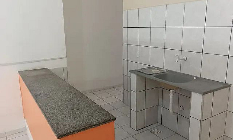 Alugo Casa Proximo A...