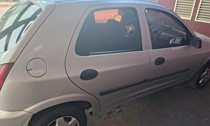 Chevrolet Celta Spir...