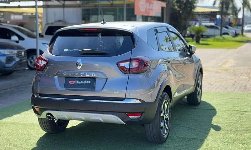 Renault Captur Iconi...