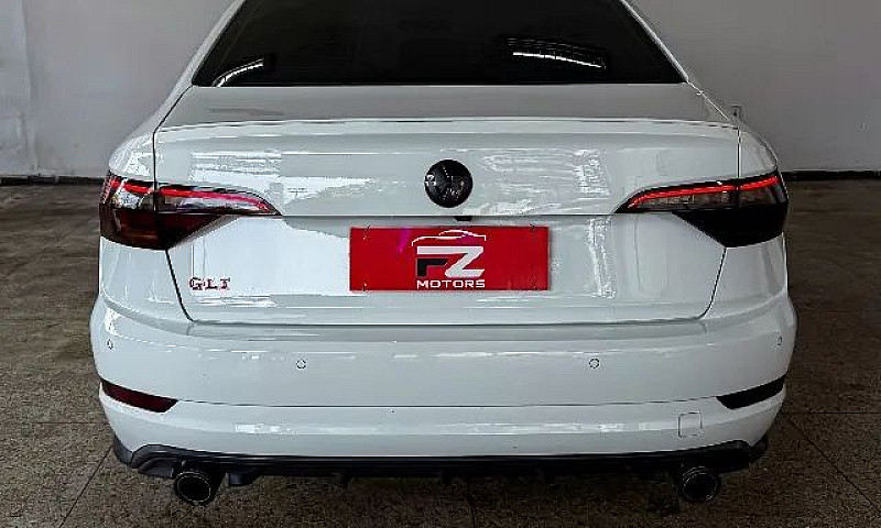 Volkswagen Jetta Gli...