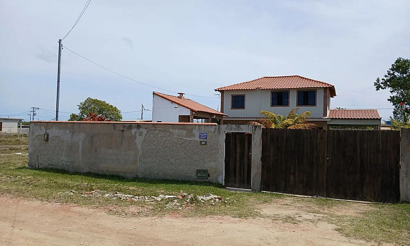 Vendo Casa Com Terre...