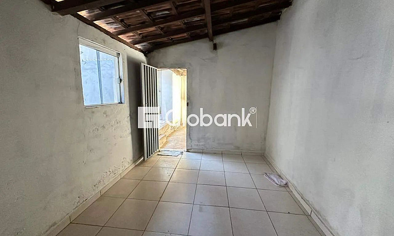 Casa Residencial Com...