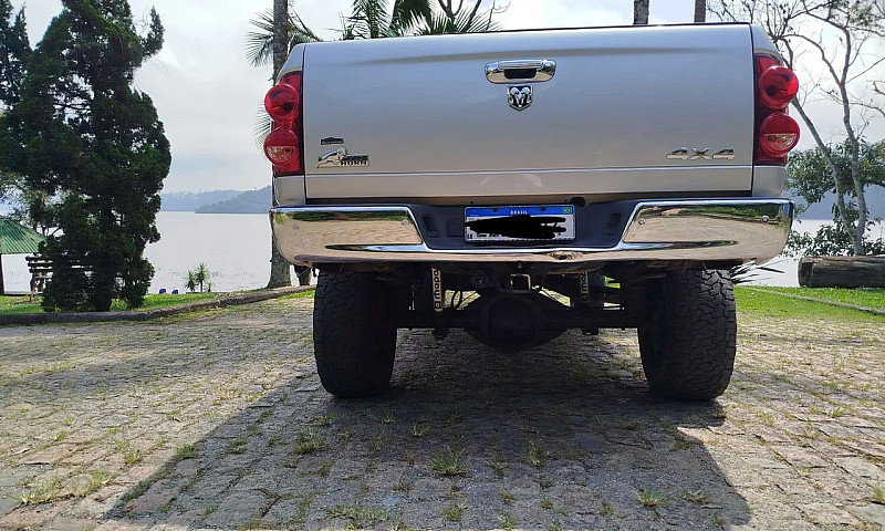 Dodge Ram 2500 Tropi...