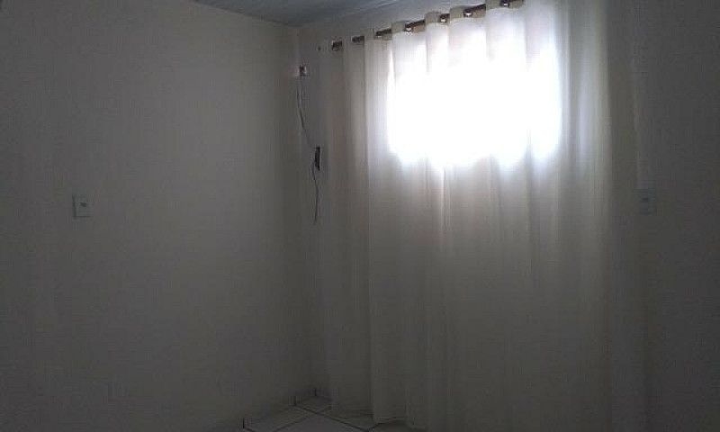 Aluga-Se Apartamento...