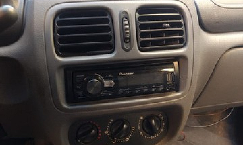 Renault Clio 1.6. An...