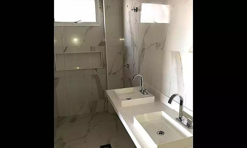 Supreme: Apartamento...