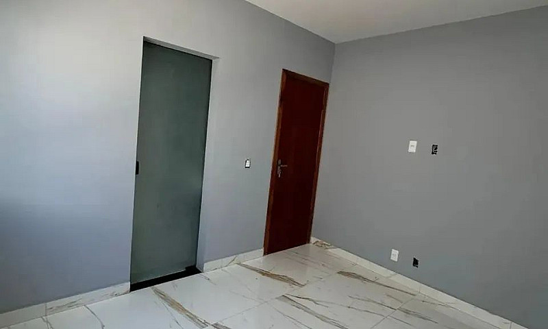 Casa De Primeira Loc...