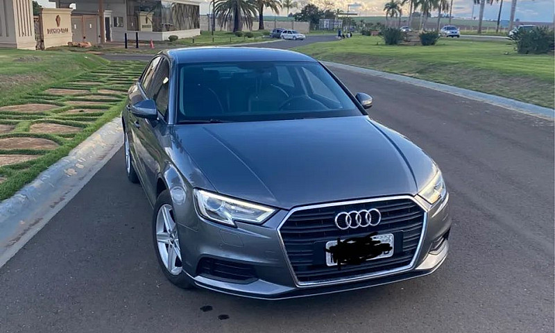 Audi A3 Sedan 2019...