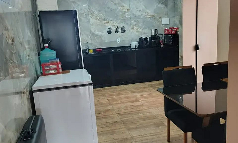 Casa Com 2 Quartos E...