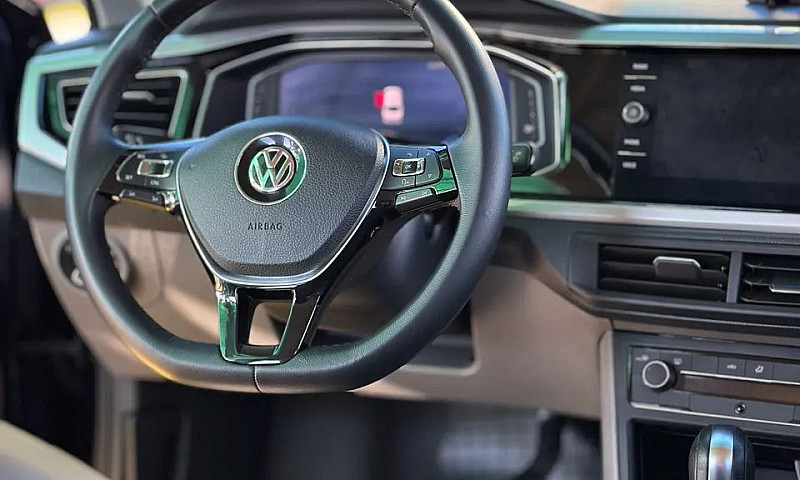Volkswagen Virtus Hi...