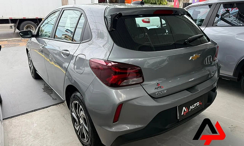 Chevrolet Onix Hatch...