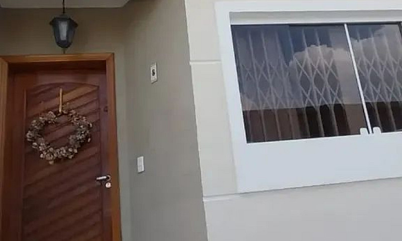 Casa De Condomínio P...