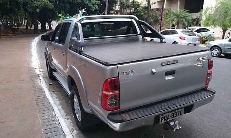 Hilux Automática Peg...