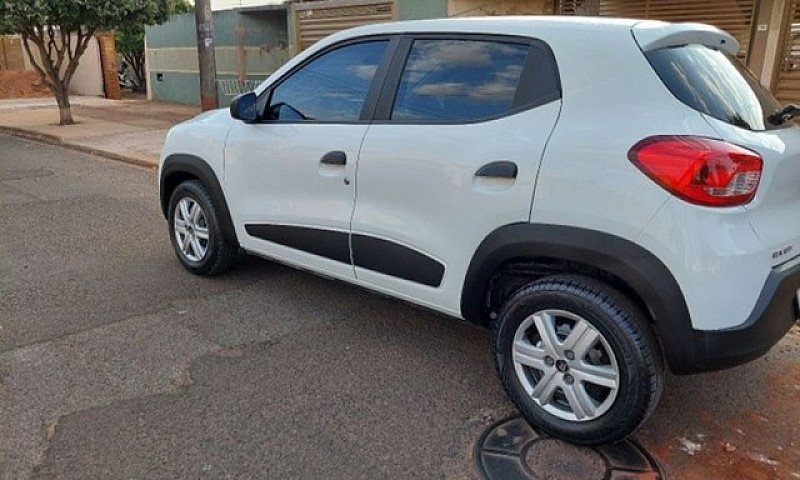 Renault 0F1 Kwid Lif...