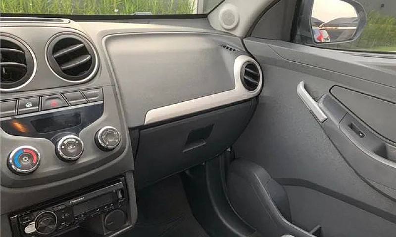 Chevrolet Montana 20...