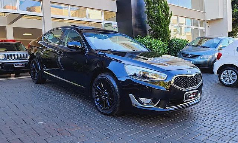 Kia Motors Cadenza E...