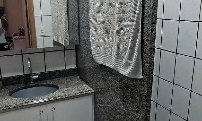 Apartamento Em Itapu...