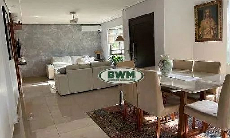 Casa Com 3 Dormitóri...