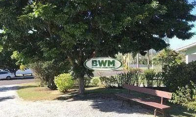 Casa Com 3 Dormitóri...