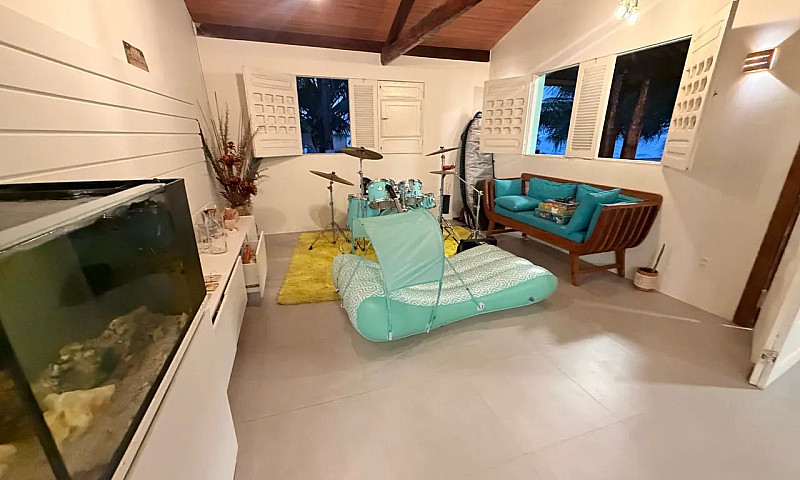 Mansão Beira-Mar Com...