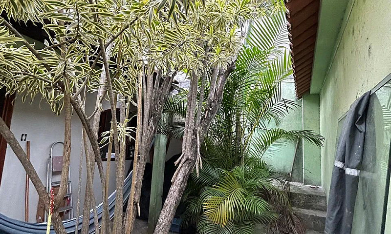 Alugo / Vendo Casa C...