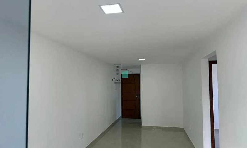 Apartamento Novo De ...
