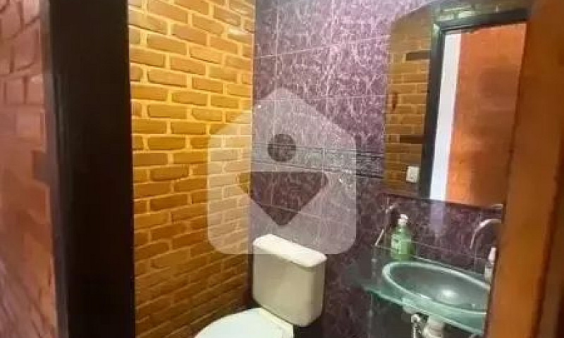 Chalé Com 8 Quartos ...