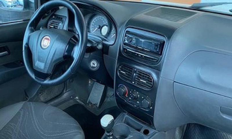 Fiat Strada Working ...