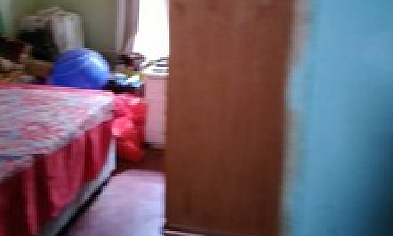 Vende-Se Uma Casa...