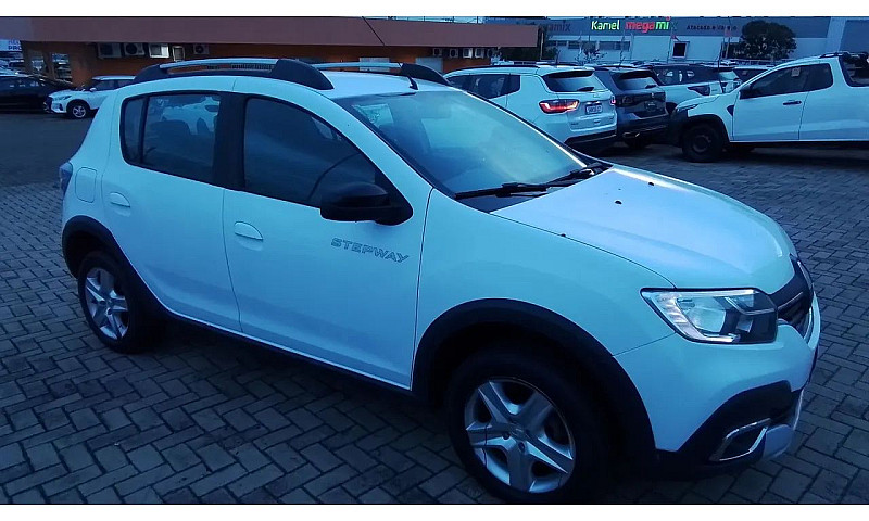 Renault Sandero 2023...