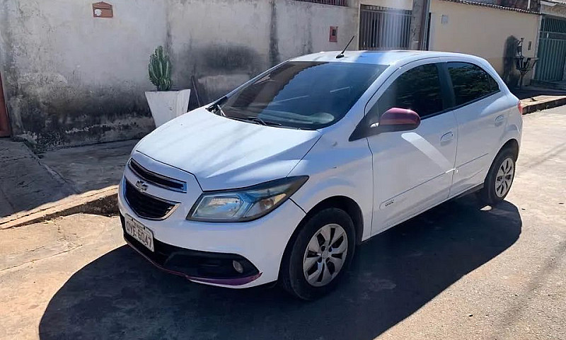 Chevrolet Onix Hatch...