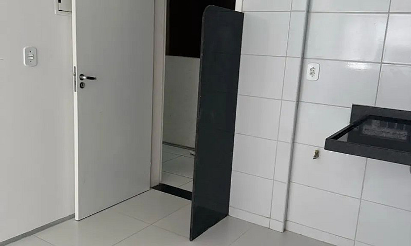 Alugar-Se Apartament...