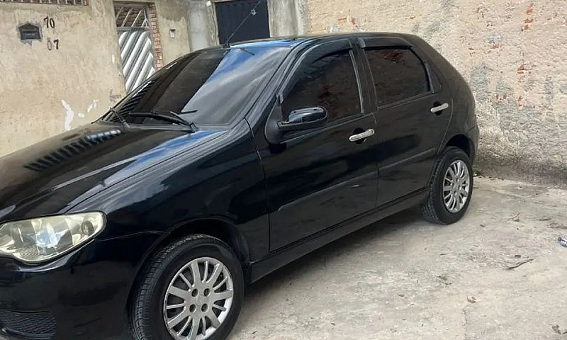 Fiat Palio 1.0 Celeb...