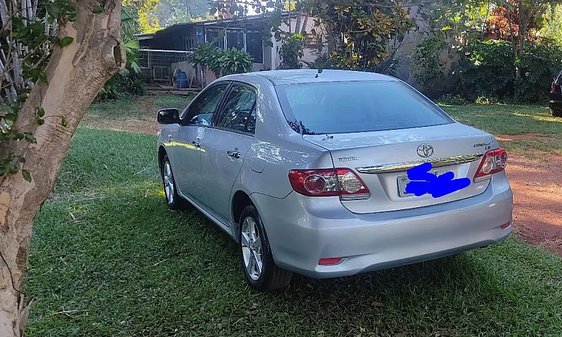 Toyota Corolla Gli 1...